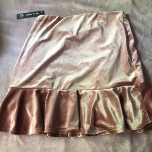 Brand new with tags as you wish velvet skirt YB